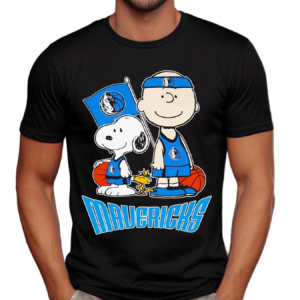 Snoopy And Charlie In Dallas Mavericks Shirt