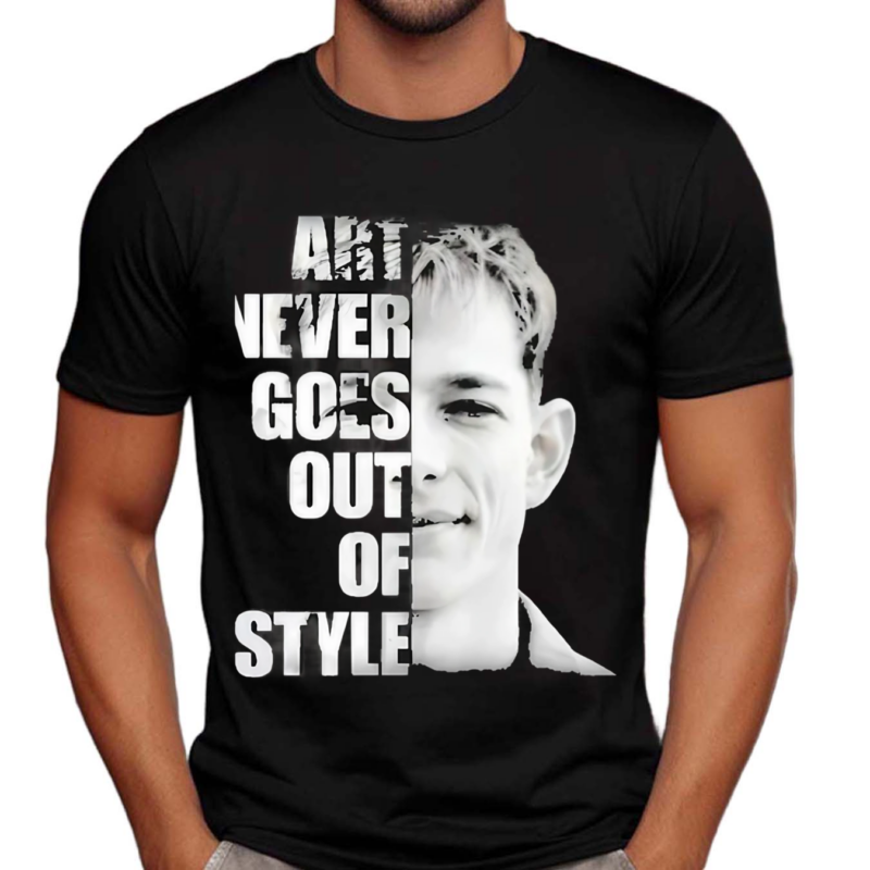 Donaldson Art Never Goes Out Of Style Shirt