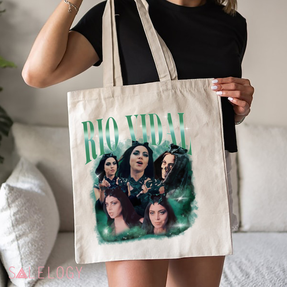 Rio Vidal Agatha All Along Aubrey Plaza Vintage Bootleg Shirt