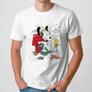 Snoopy and Woodstock bouncing on a pogo ball and a pogo stick t shirt