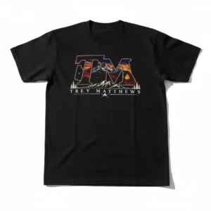 Mountain Graphic Tee Vintage Sunset Landscape Outdoor Adventure Tee for Hiking and Nature Lovers